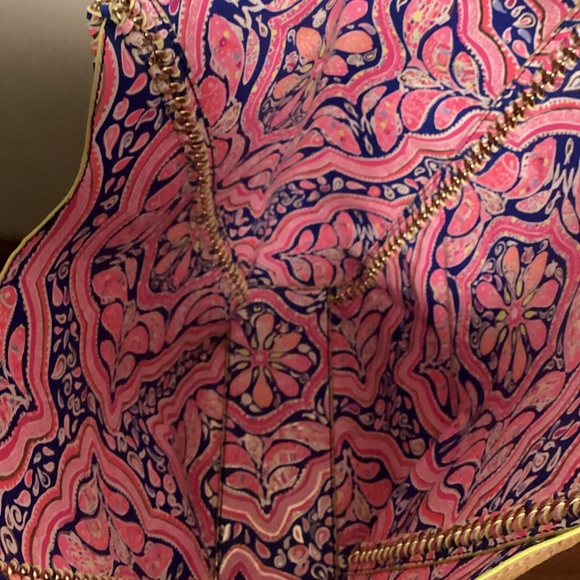 LILY PULITZER LARGETOTE BAG WITH TASSELS - Picture 9 of 14